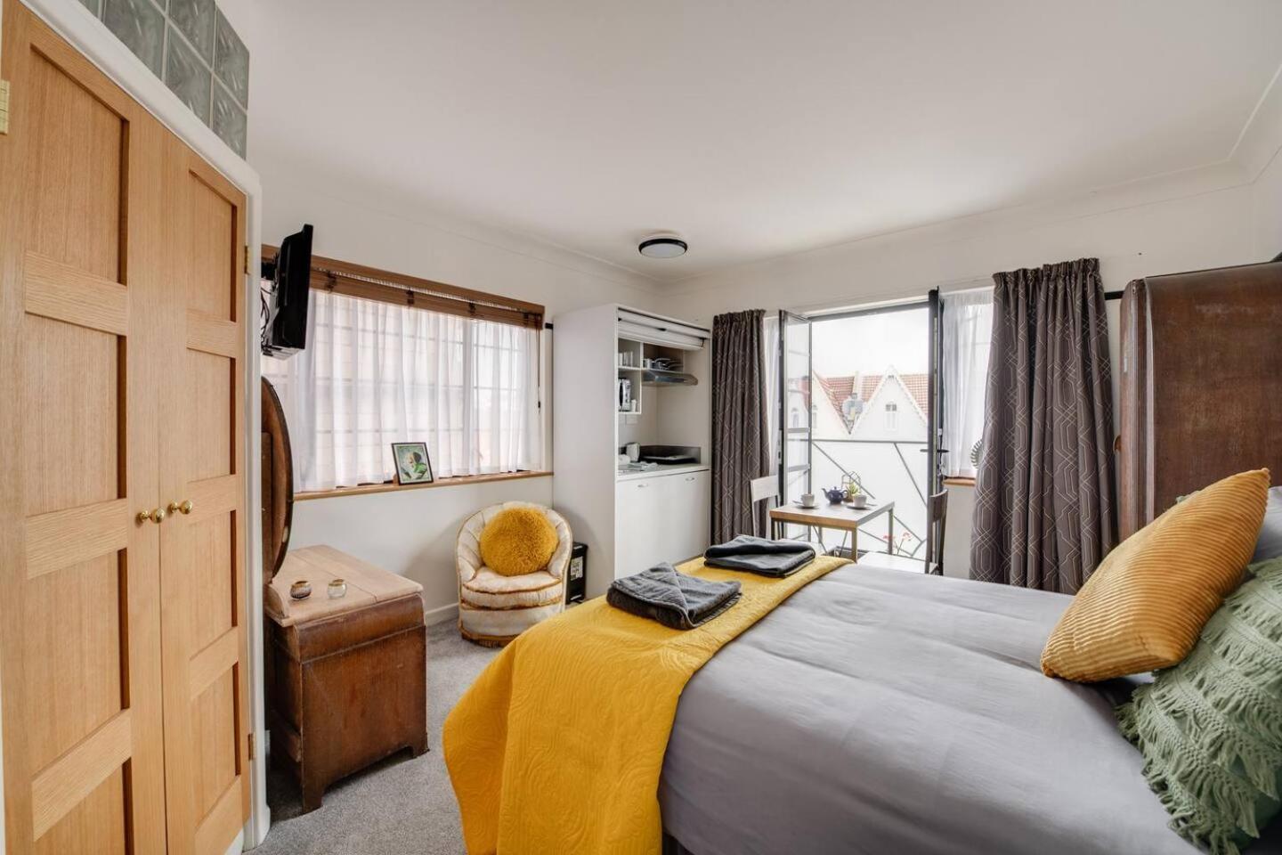פורטסמות' Ferryman Apartments By Places To Be מראה חיצוני תמונה