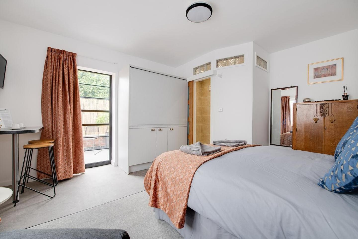 פורטסמות' Ferryman Apartments By Places To Be מראה חיצוני תמונה