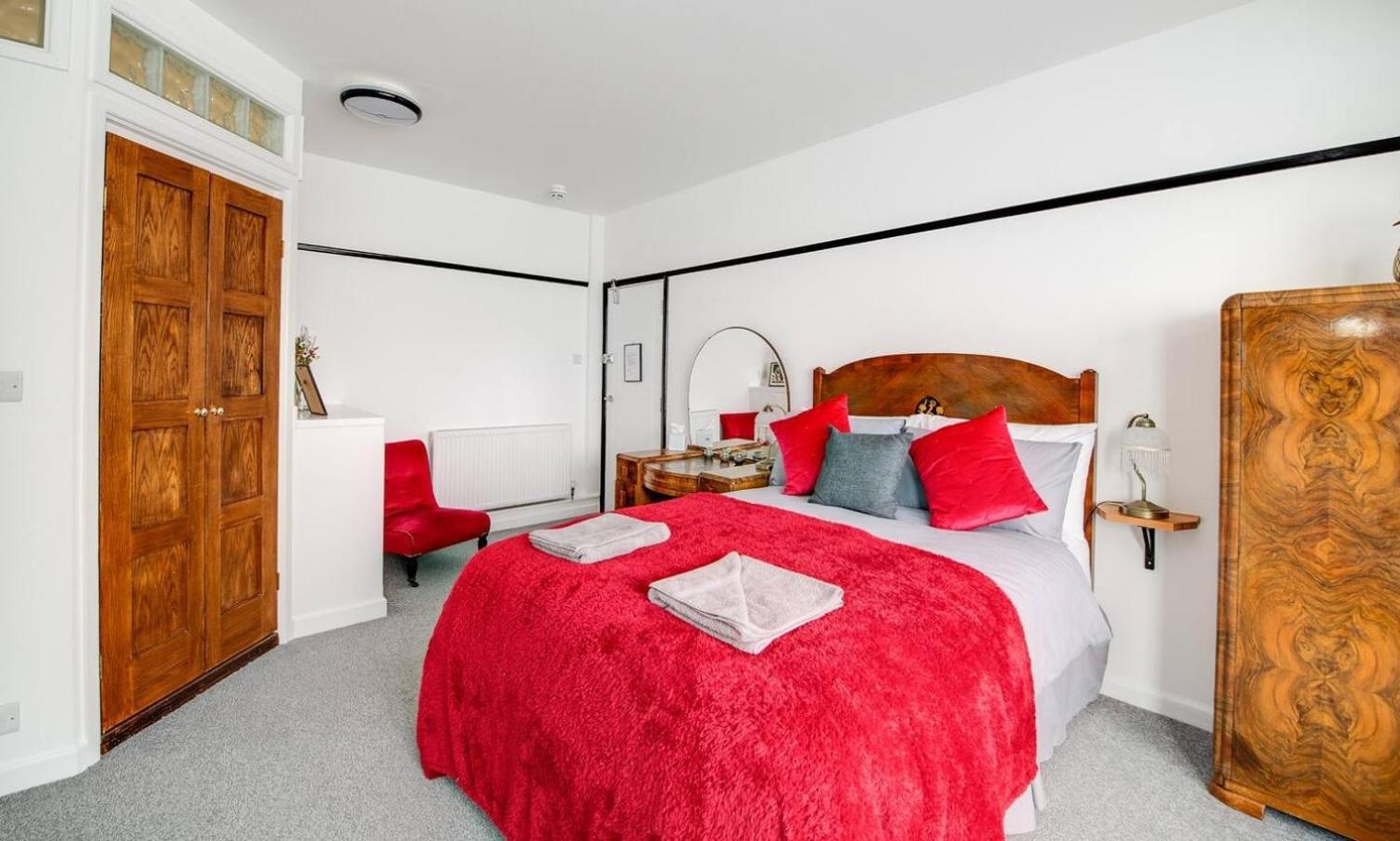 פורטסמות' Ferryman Apartments By Places To Be מראה חיצוני תמונה