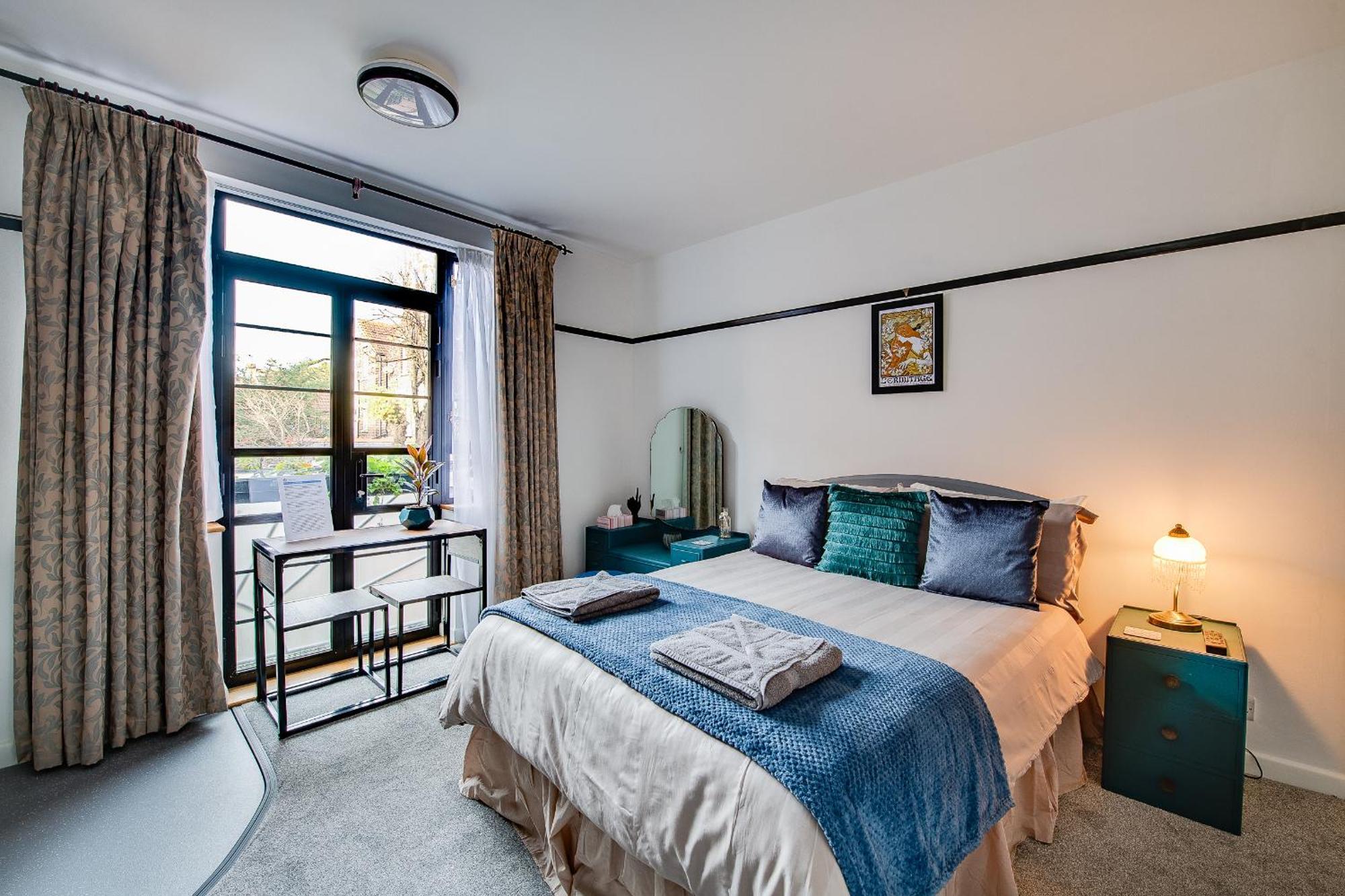 פורטסמות' Ferryman Apartments By Places To Be מראה חיצוני תמונה